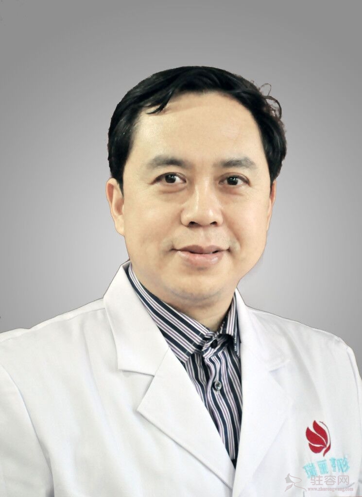 权运坤教授