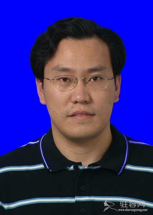 陈军 