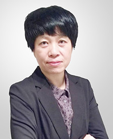 张莹