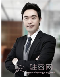 　金在元