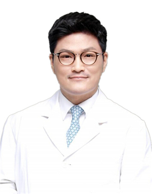 许哲