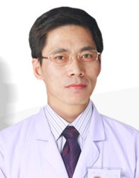 李洪 
